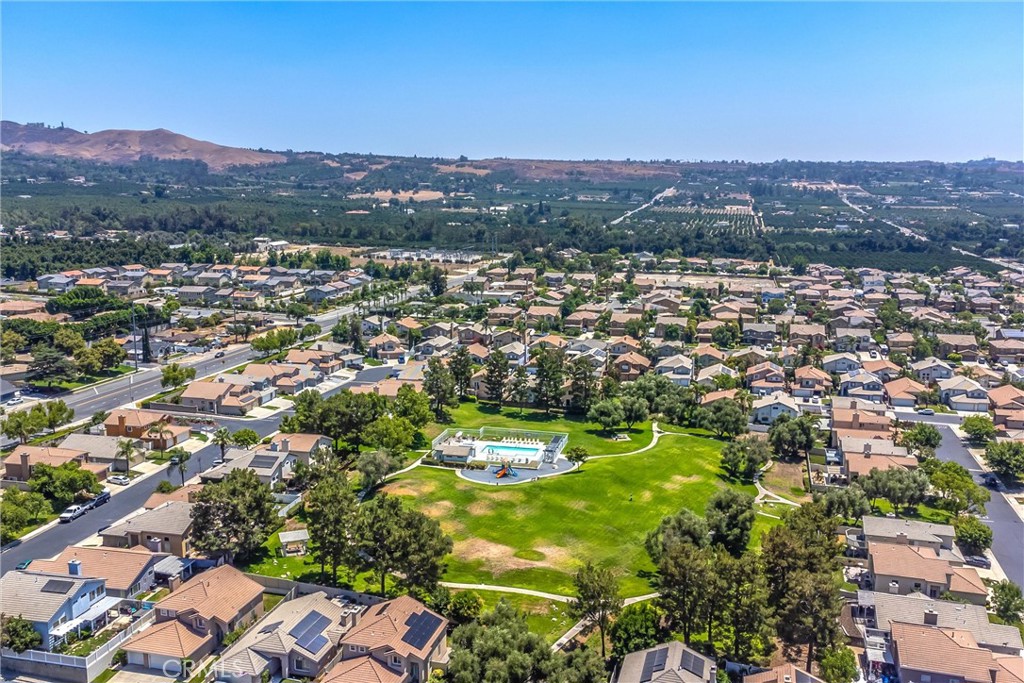 31110 Nice Mentone, CA 92359 - Photo 39 of 41