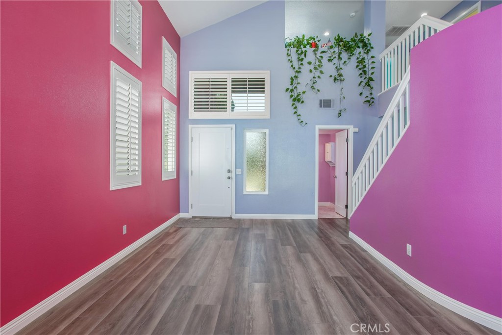 31110 Nice Mentone, CA 92359 - Photo 7 of 41