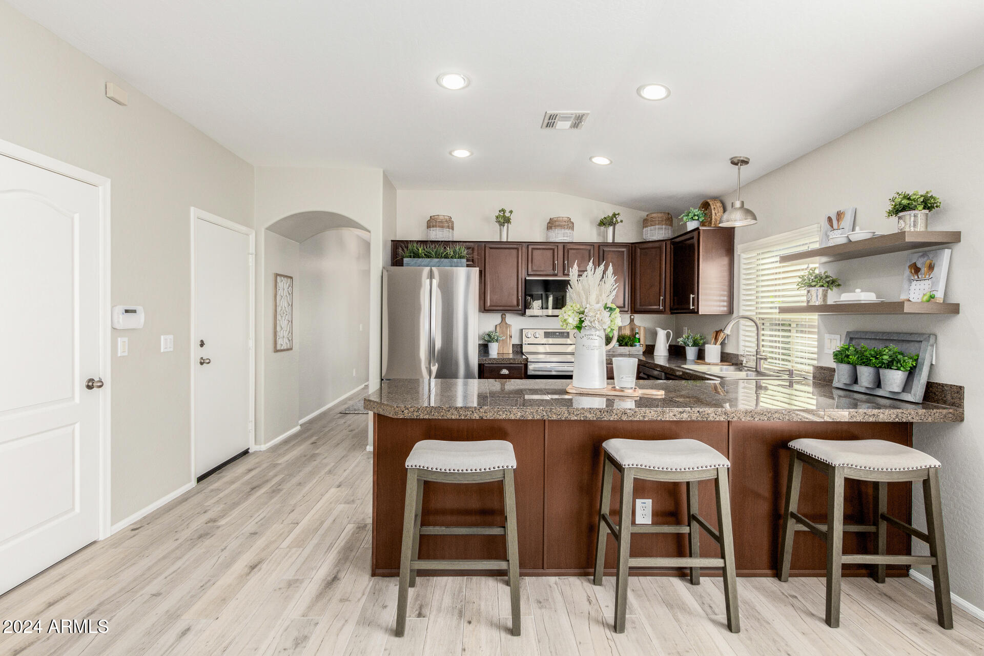 2944 East Shady Spring Trail Phoenix, AZ 85024 - Photo 8 of 32 12 - Shady