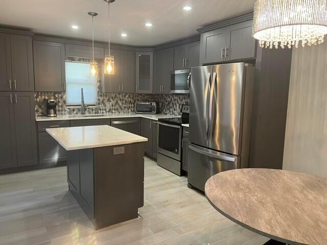 7542 Courtyard Run East Boca Raton, FL 33433 - Photo 3 of 25 20260827181539310597000000-o