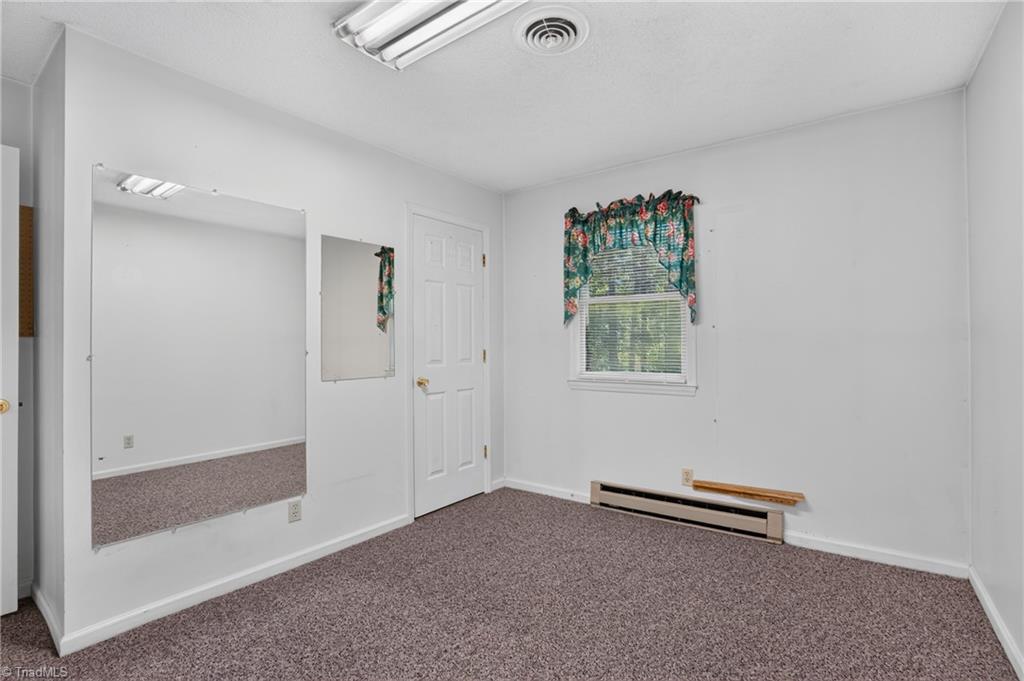 1484 Walker Road Asheboro, NC 27205 - Photo 21 of 33 Gallery Image 21