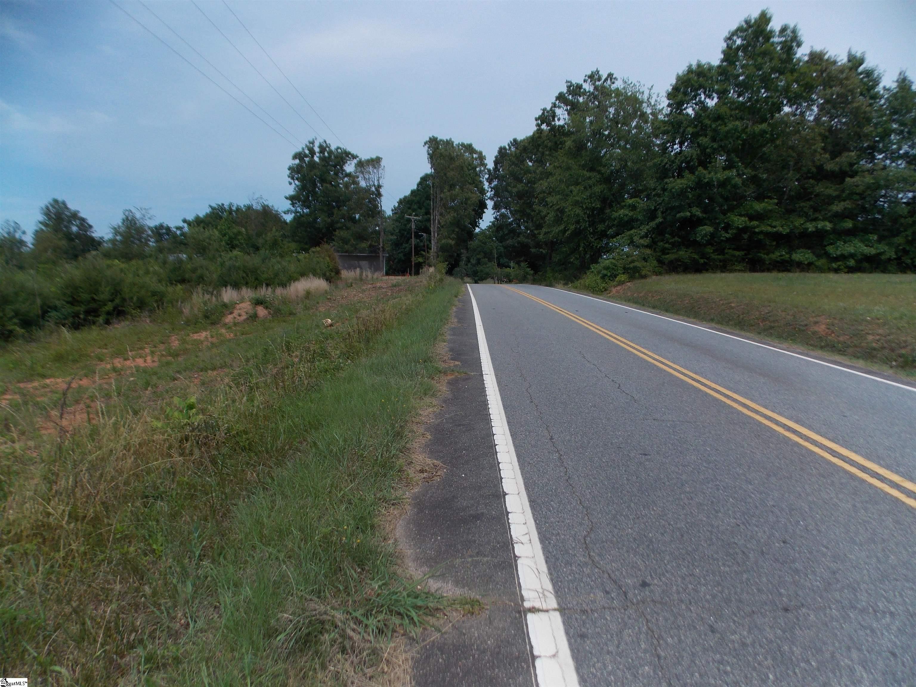 199 A Folk Road Chesnee, SC 29323 - Photo 3 of 20