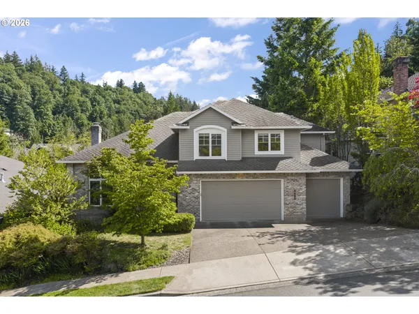 $850,000 | 4296 Southeast Augusta Loop, Gresham, OR 97080