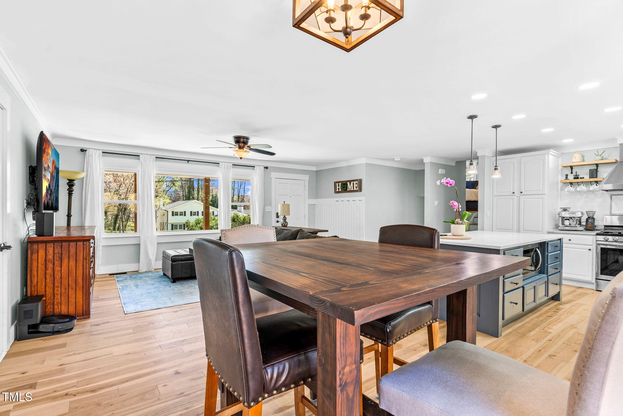 409 Dartmouth Road Raleigh, NC 27609 - Photo 14 of 59 409 Dartmouth Road-32