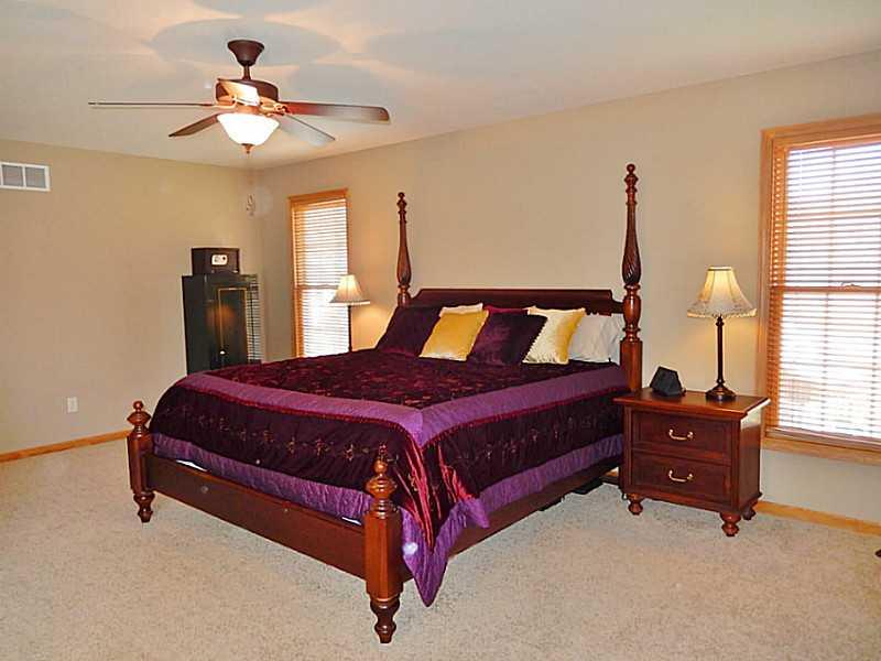 105 Lovi Road Economy, PA 15005 - Photo 11 of 25 Master Bedroom.
