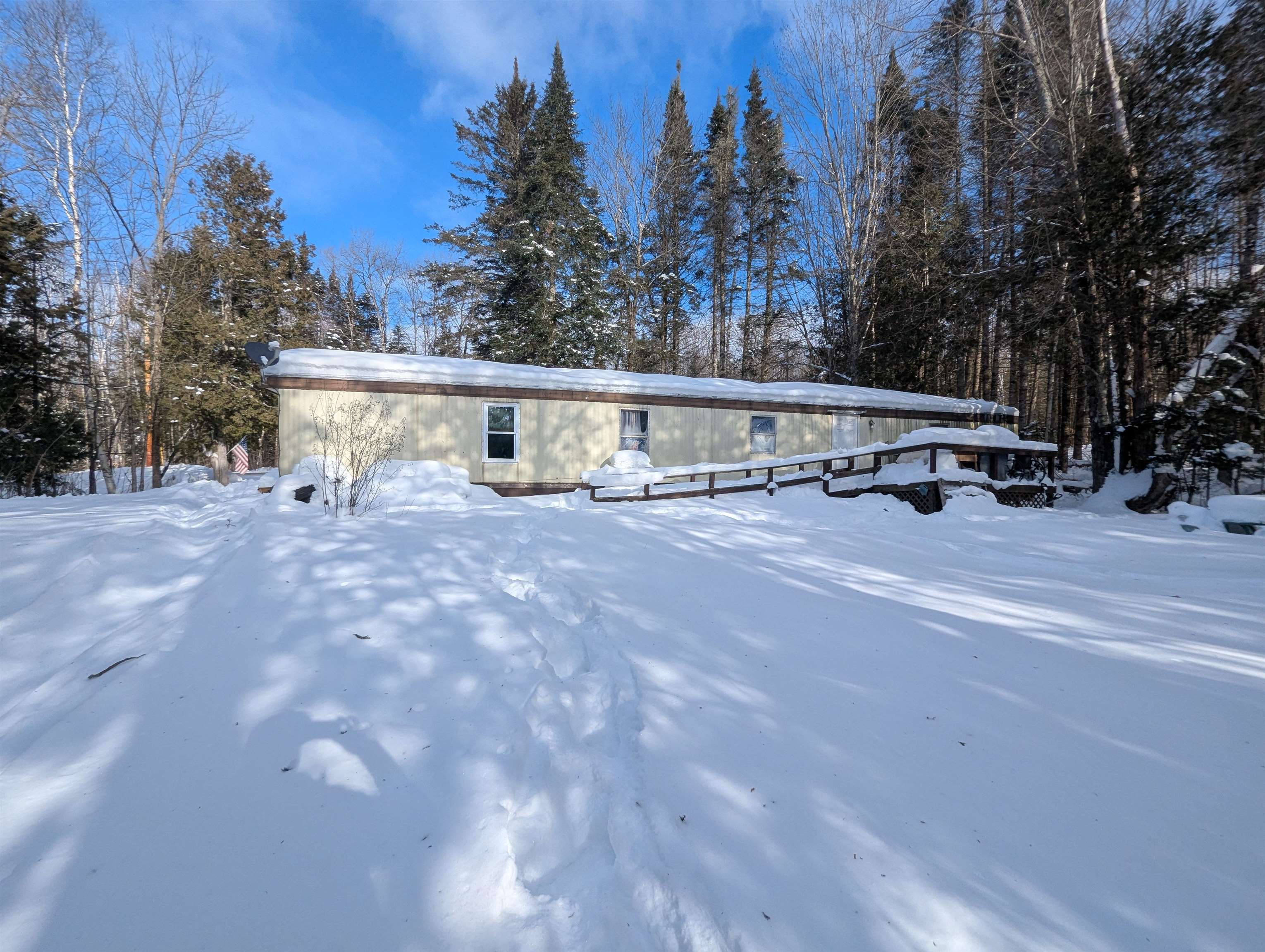 674 Old County Road North Waterford, VT 05819 - Photo 11 of 12 Gallery Image 11