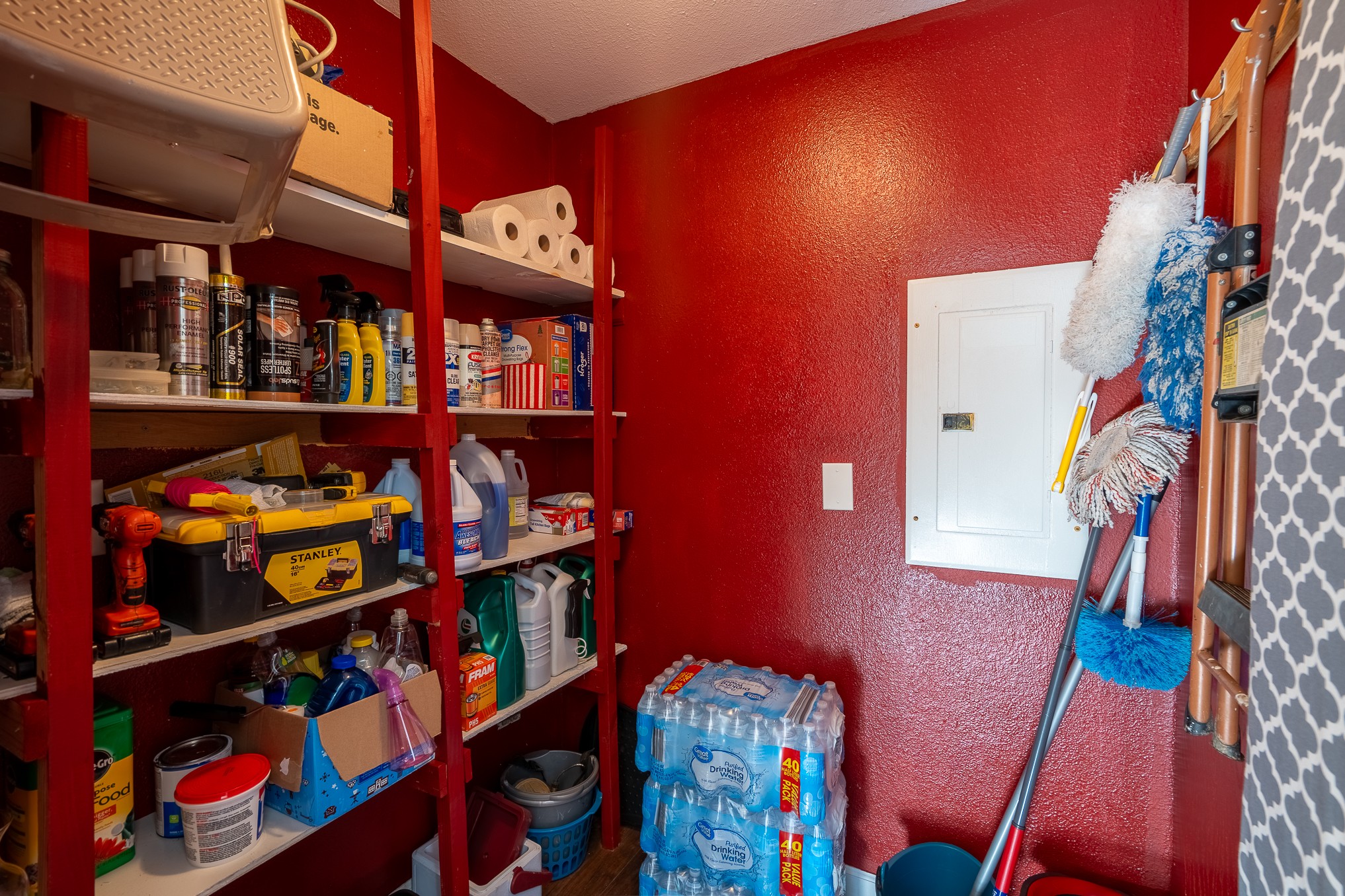 2862 Highway 43 South Loretto, TN 38469 - Photo 12 of 40 a front view of a store