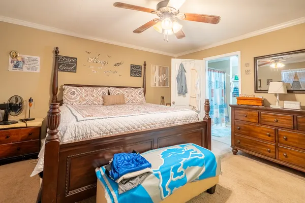 $255,000 | 2862 Highway 43 South, Loretto, TN 38469