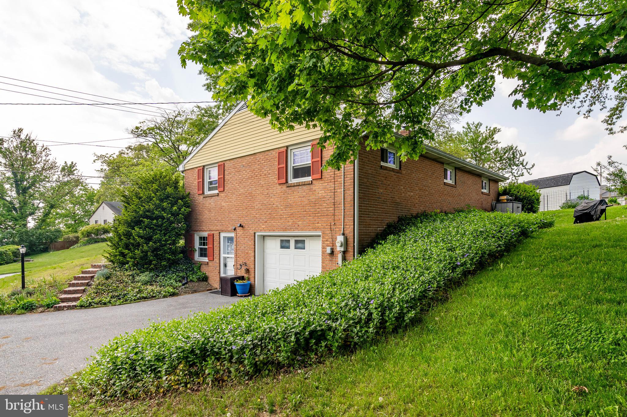 43 South Penryn Road Manheim, PA 17545 - Photo 13 of 44