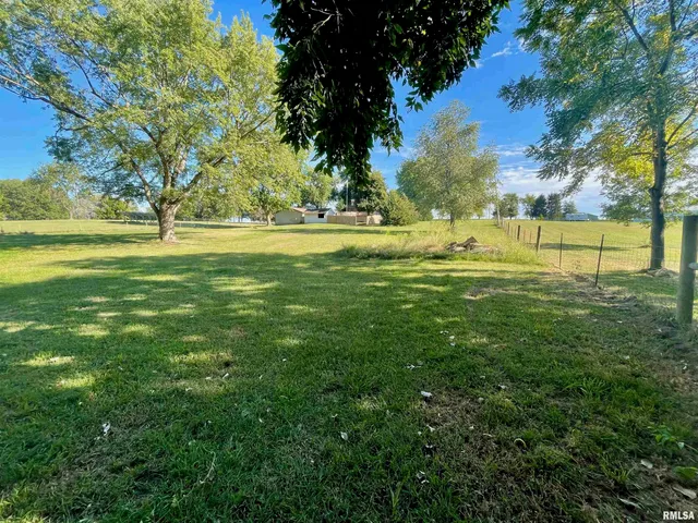 $324,900 | 1955 East 2700 North Road, Blue Mound, IL 62513