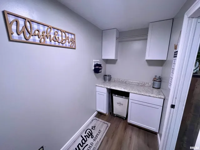 $324,900 | 1955 East 2700 North Road, Blue Mound, IL 62513