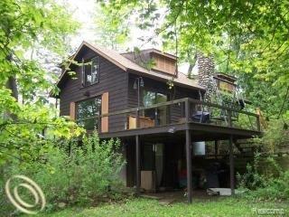 3250 Lexington Road Waterford, MI 48328 - Photo 2 of 4 3250 Lexington 2.jpg