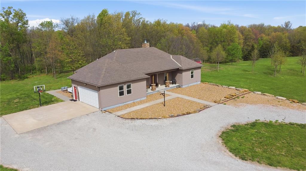 5317 Afek Road Higginsville, MO 64037 - Photo 8 of 48