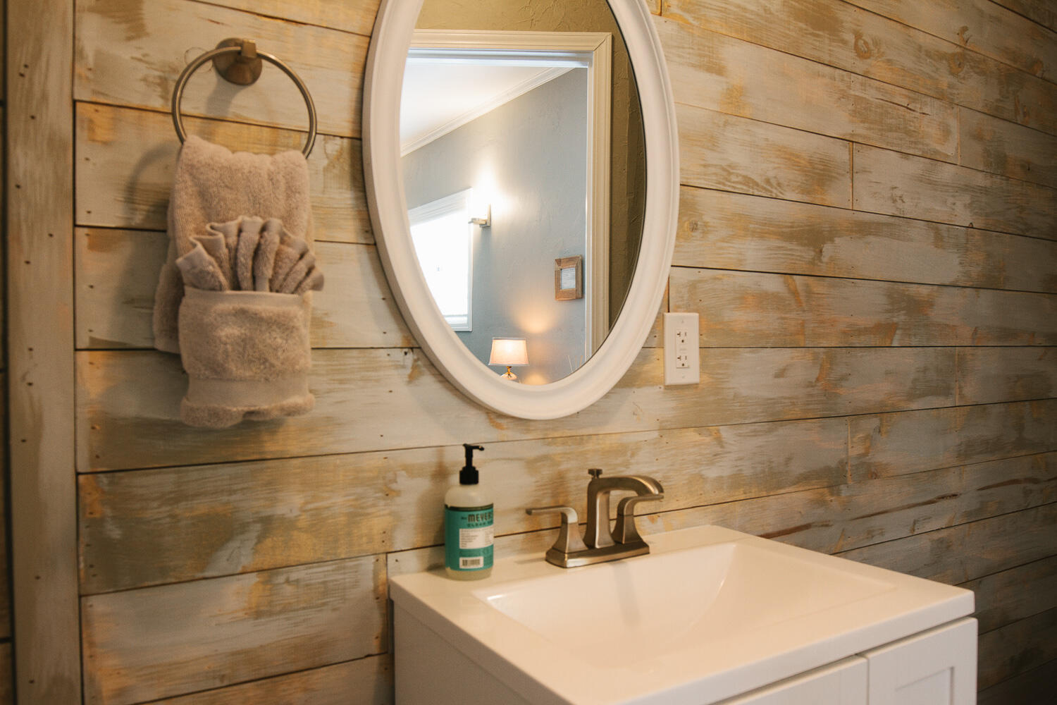 1509 Southeast Virginia Road Bend, OR 97702 - Photo 7 of 34 ADU Bathroom Vanity