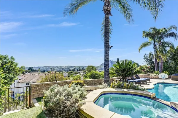$2,249,000 | 7315 Rutherford Hill Drive, West Hills, CA 91307