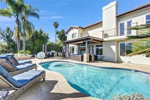 $2,249,000 | 7315 Rutherford Hill Drive, West Hills, CA 91307