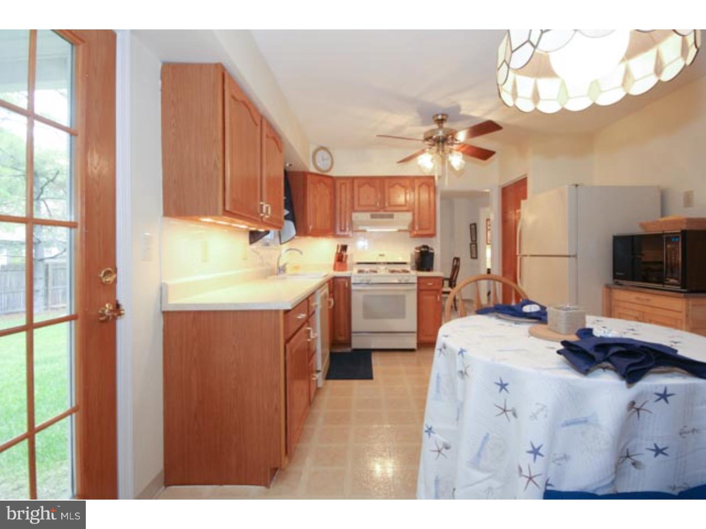 115 Pump Branch Road Berlin, NJ 08009 - Photo 23 of 25 Kitchen