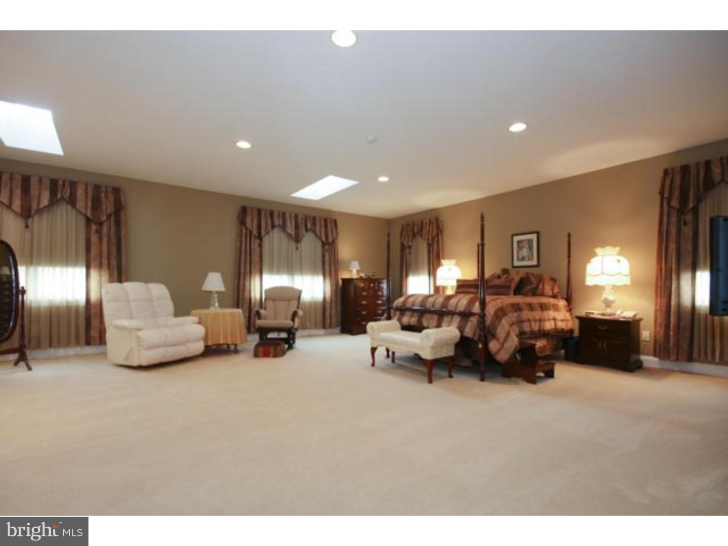 115 Pump Branch Road Berlin, NJ 08009 - Photo 7 of 25 Bedroom - Main