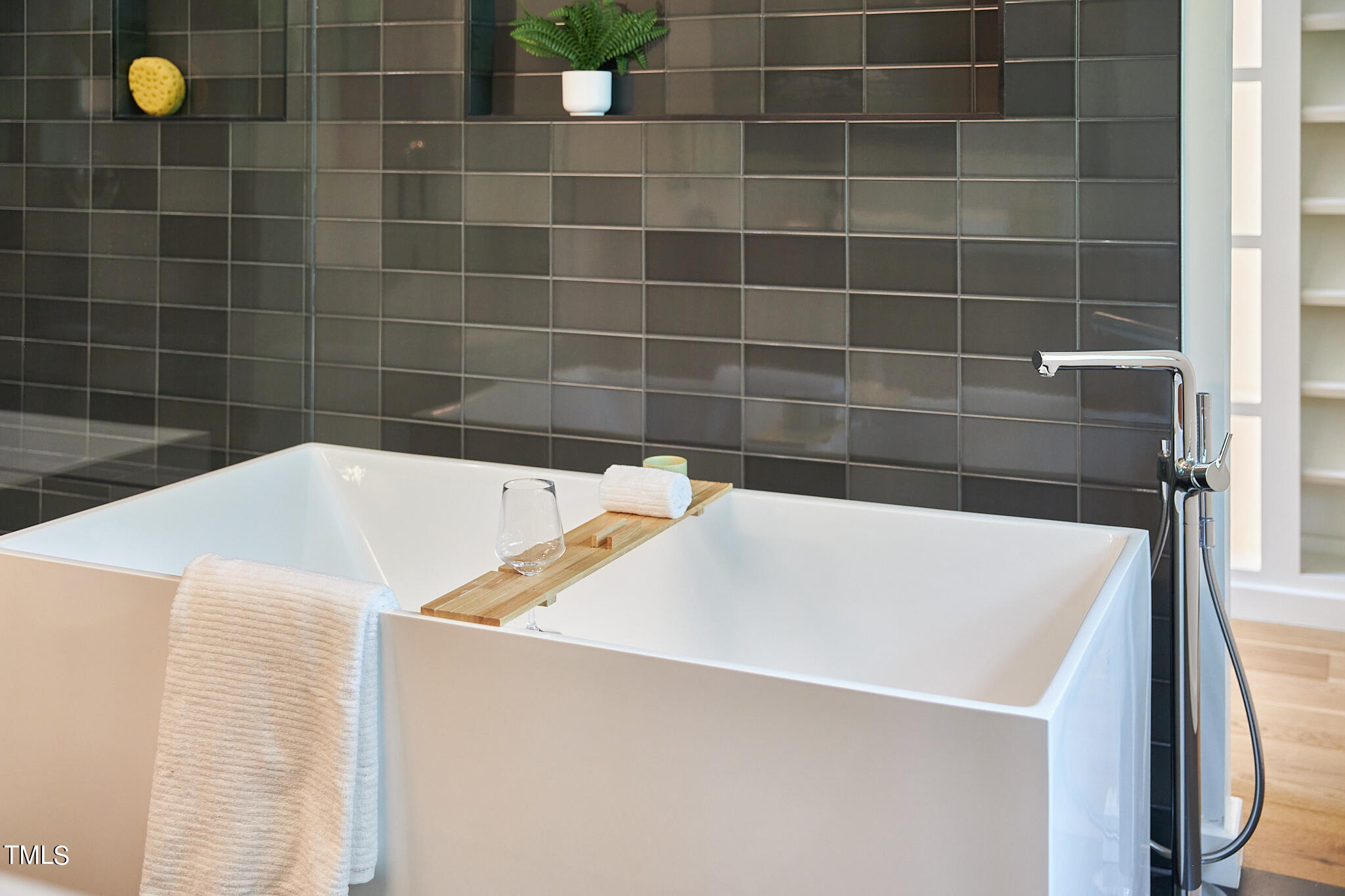 3524 Rugby Road Durham, NC 27707 - Photo 30 of 50 094