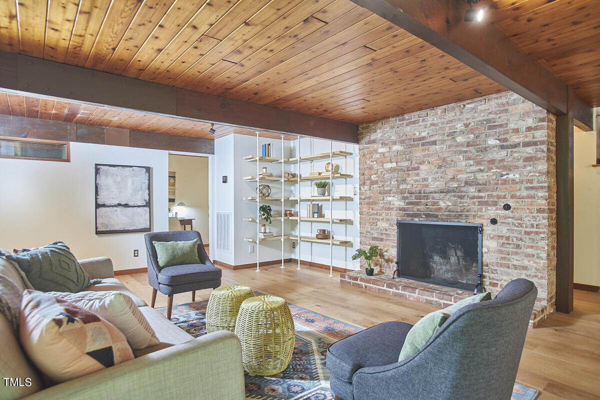 3524 Rugby Road Durham, NC 27707 - Photo 37 of 50 060