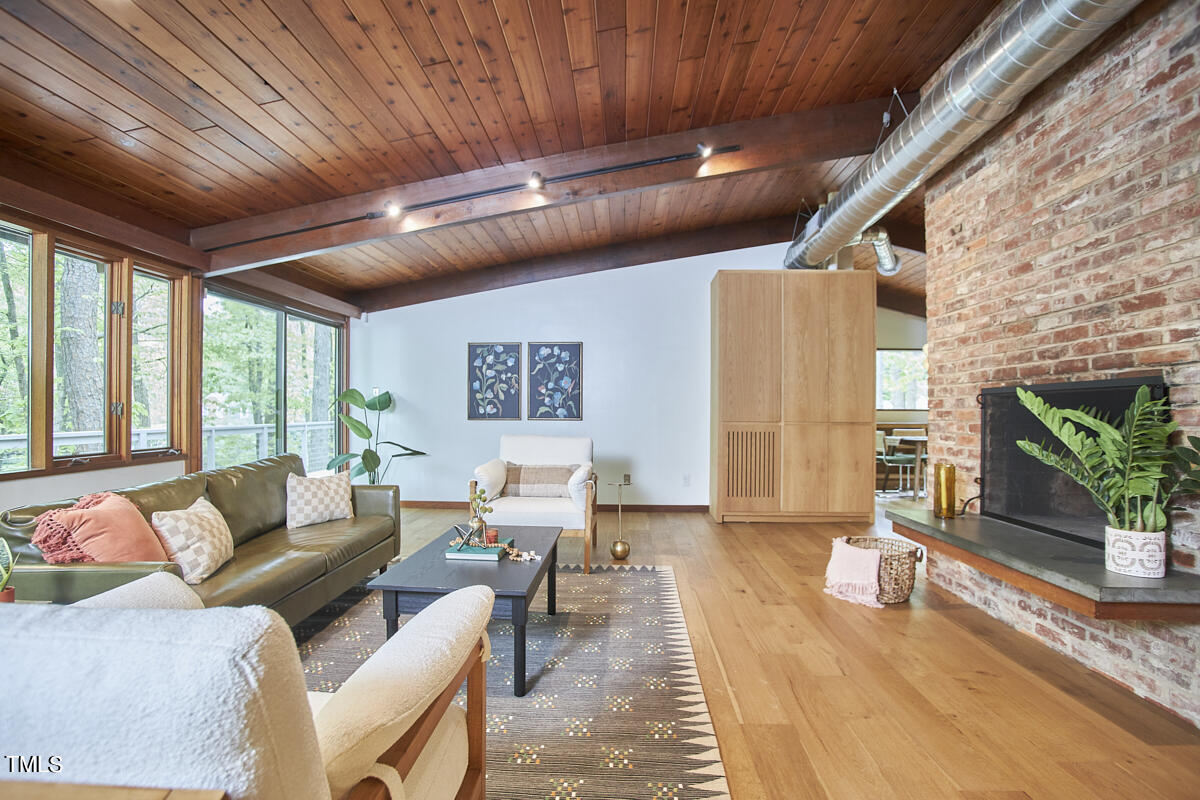 3524 Rugby Road Durham, NC 27707 - Photo 5 of 50 031