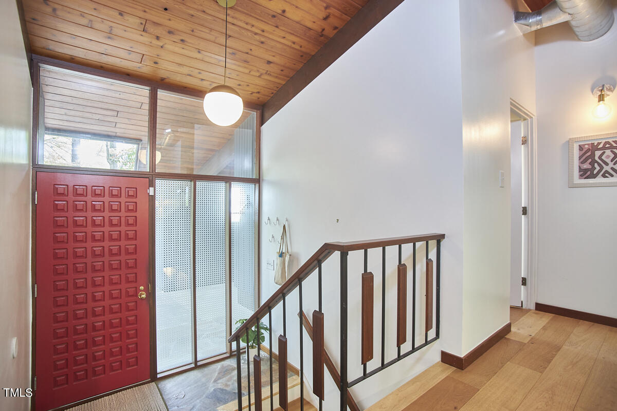 3524 Rugby Road Durham, NC 27707 - Photo 9 of 50 024