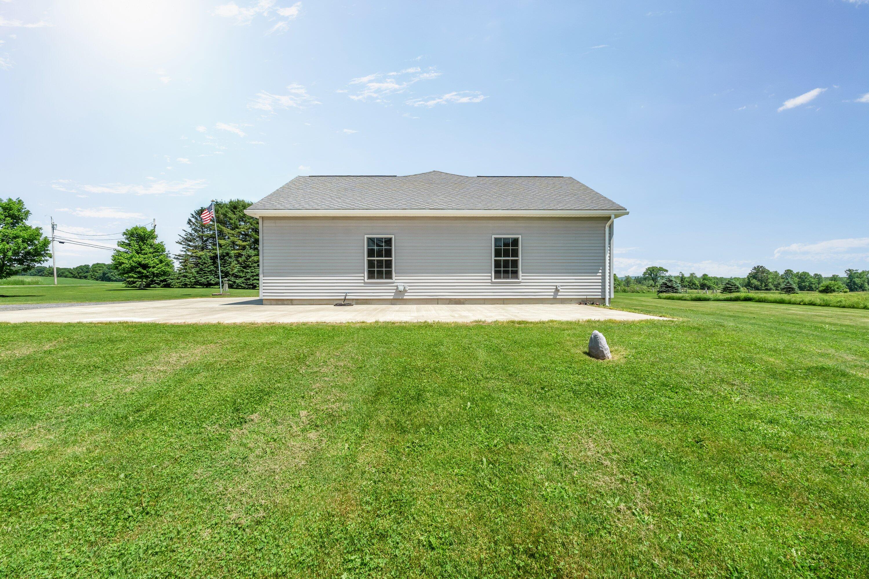 250 Town Farm Road Sidney, ME 04330 - Photo 43 of 63 47-custom-250-town-farm-rd