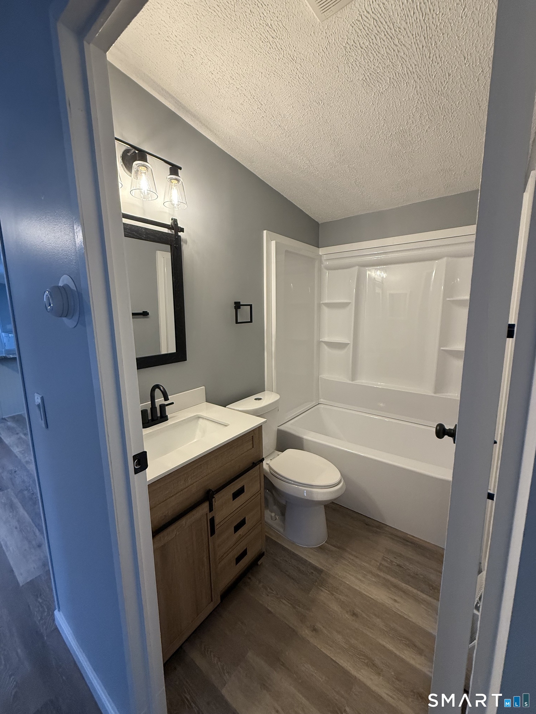 28 Circle Drive Windham, CT 06256 - Photo 14 of 18