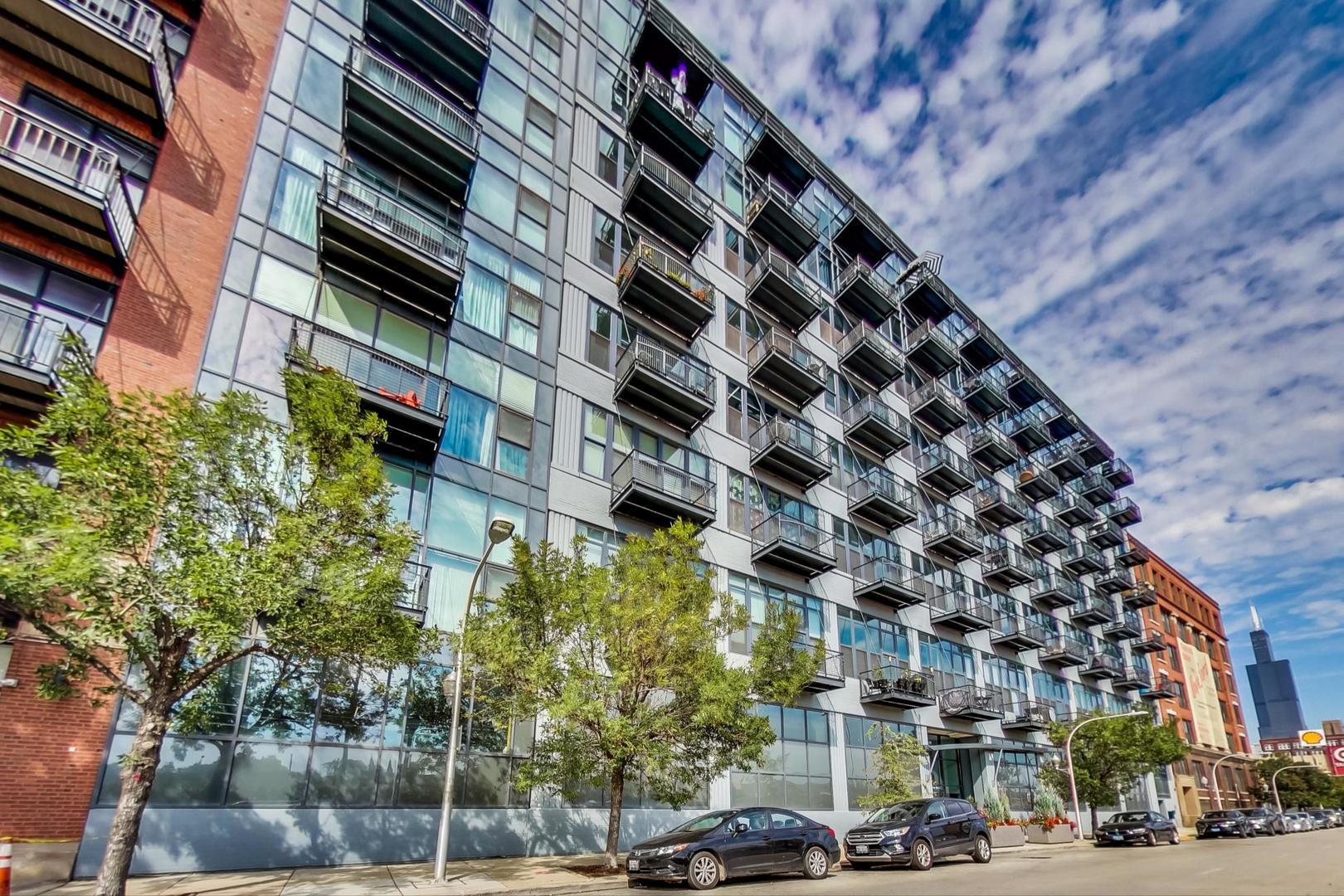 1224 West Van Buren Street, Unit 300 Chicago, IL 60607 - Photo 1 of 18