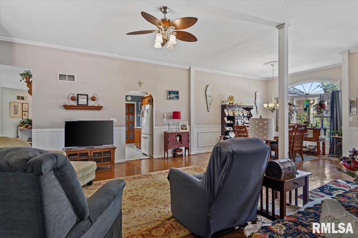 7605 Southport Lane Springfield, IL 62711 - Photo 4 of 32