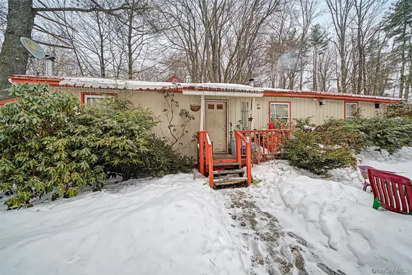 $250,000 | 2 Station Hill Road, Unit 4, Ferndale, NY 12734