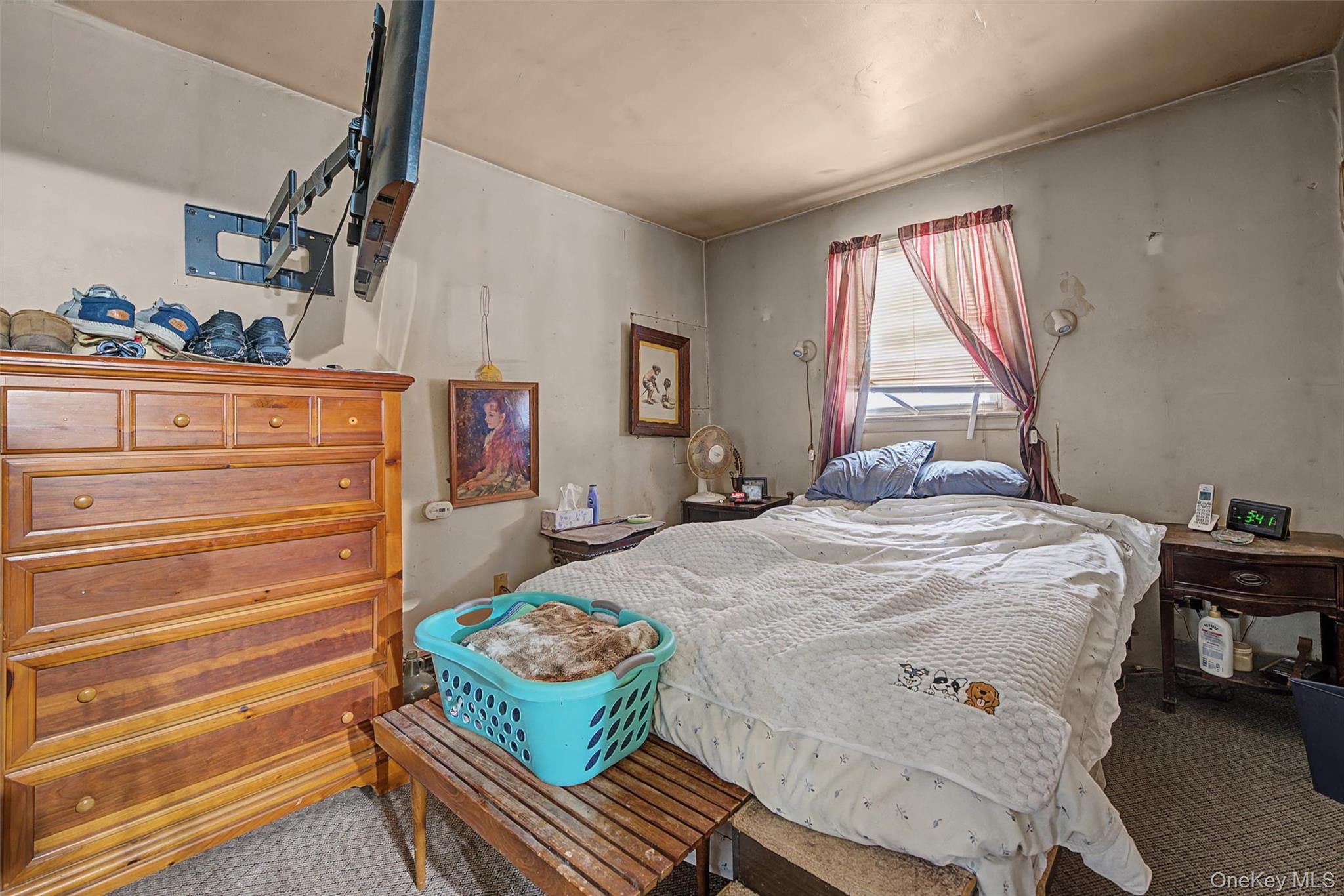 2 Station Hill Road, Unit 4 Ferndale, NY 12734 - Photo 18 of 25 Bedroom with carpet flooring