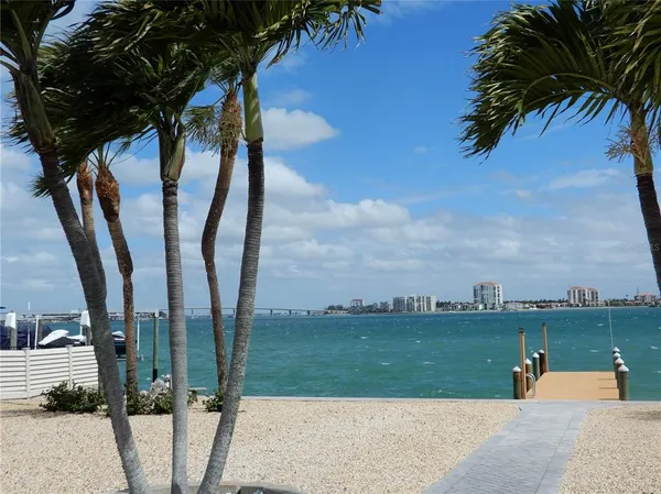 $5,500 | 337 1st Street West, Tierra Verde, FL 33715