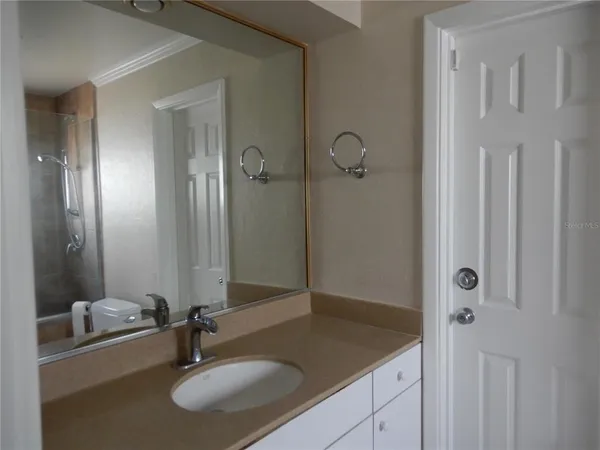 $5,500 | 337 1st Street West, Tierra Verde, FL 33715
