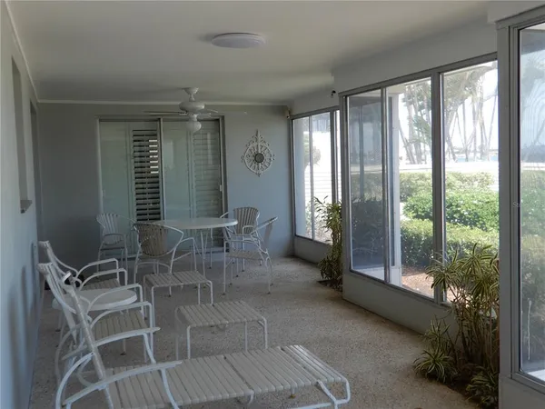 $5,500 | 337 1st Street West, Tierra Verde, FL 33715