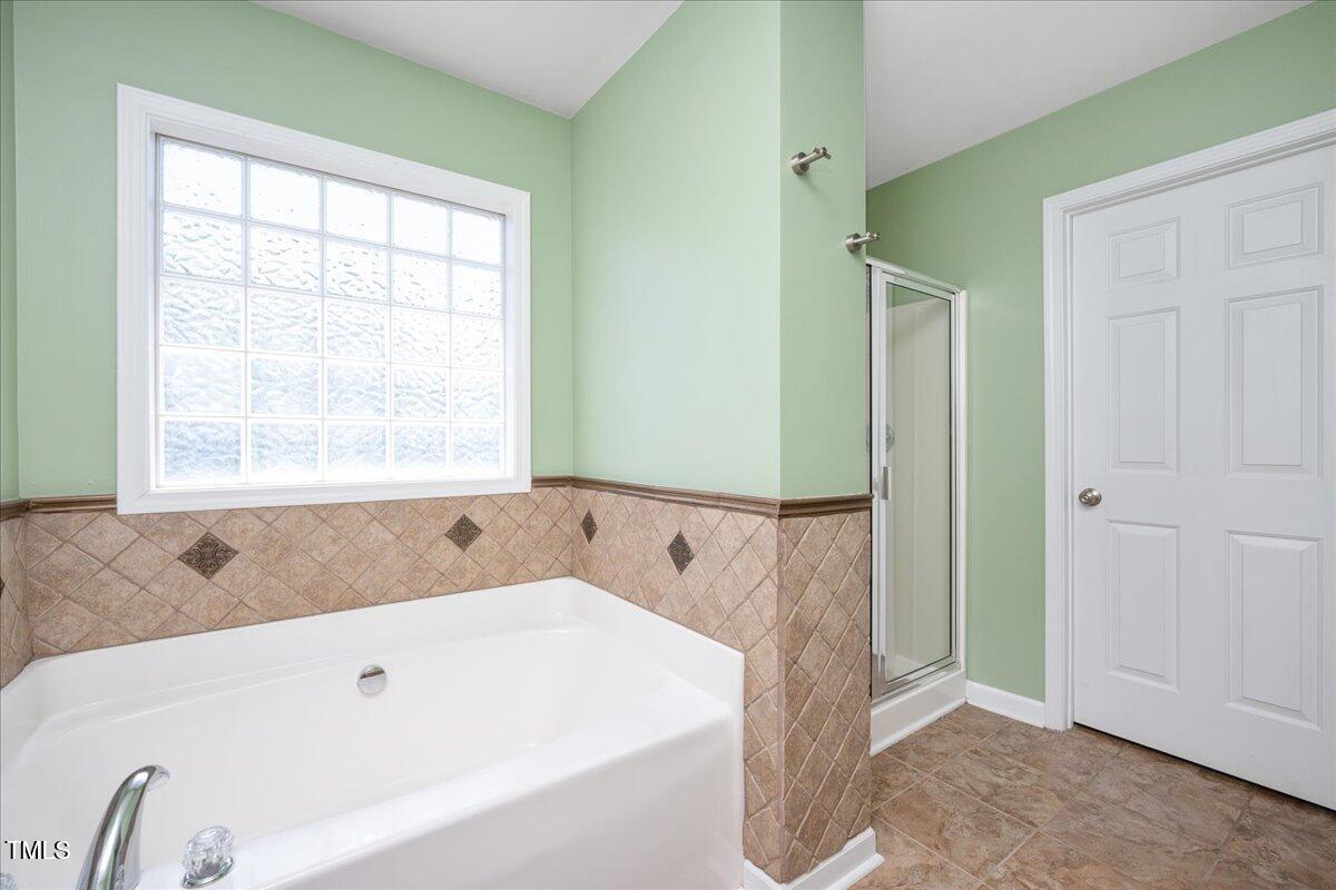 3566 Sunbright Lane Raleigh, NC 27610 - Photo 22 of 29 22-49
