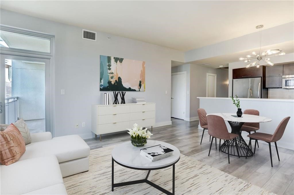 603 Davis Street, Unit 907 Austin, TX 78701 - Photo 2 of 20