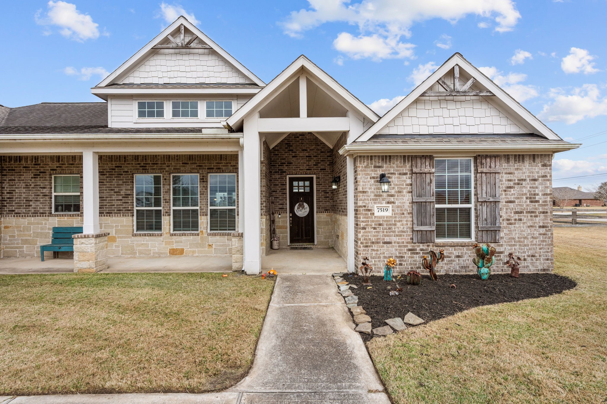 7519 Rosedown Court Rosharon, TX 77583 - Photo 5 of 43