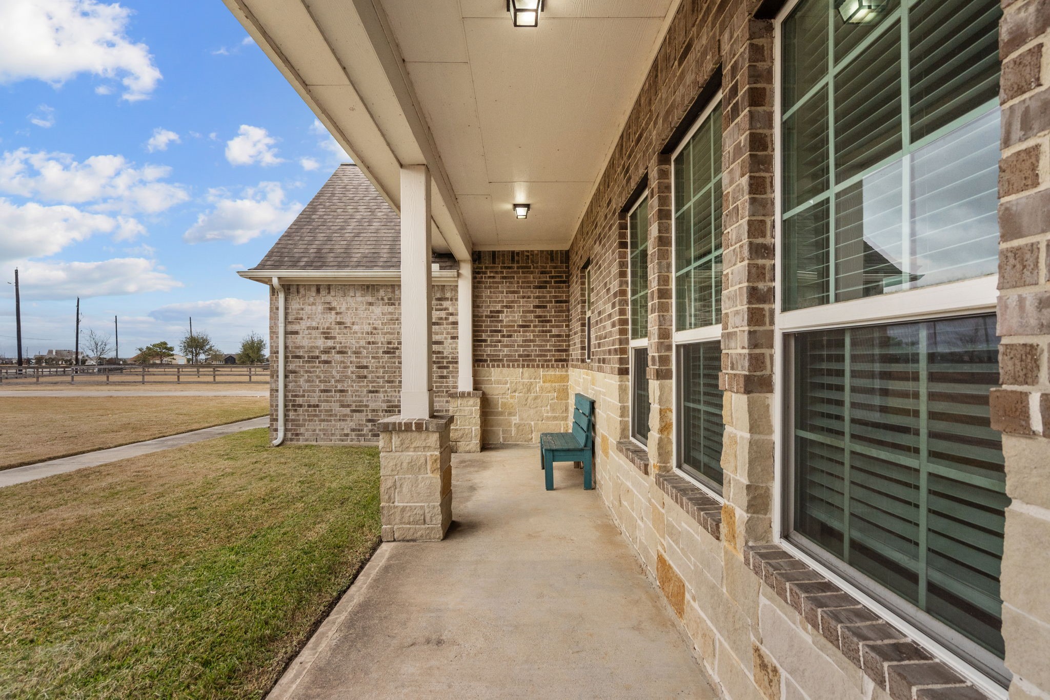 7519 Rosedown Court Rosharon, TX 77583 - Photo 6 of 43