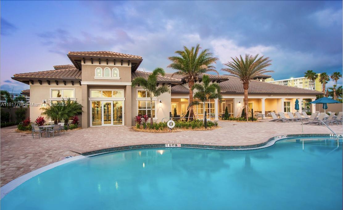 1040 Eucalyptus Drive, Unit 6 Hollywood, FL 33021 - Photo 34 of 41