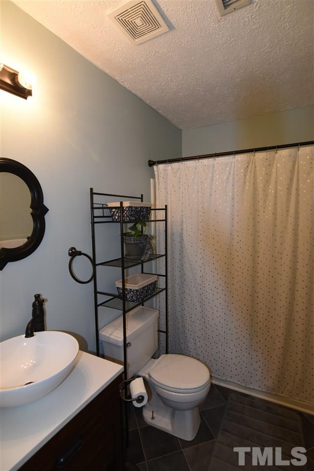 2709 Goshawk Lane Raleigh, NC 27603 - Photo 28 of 29 Gallery Image 28