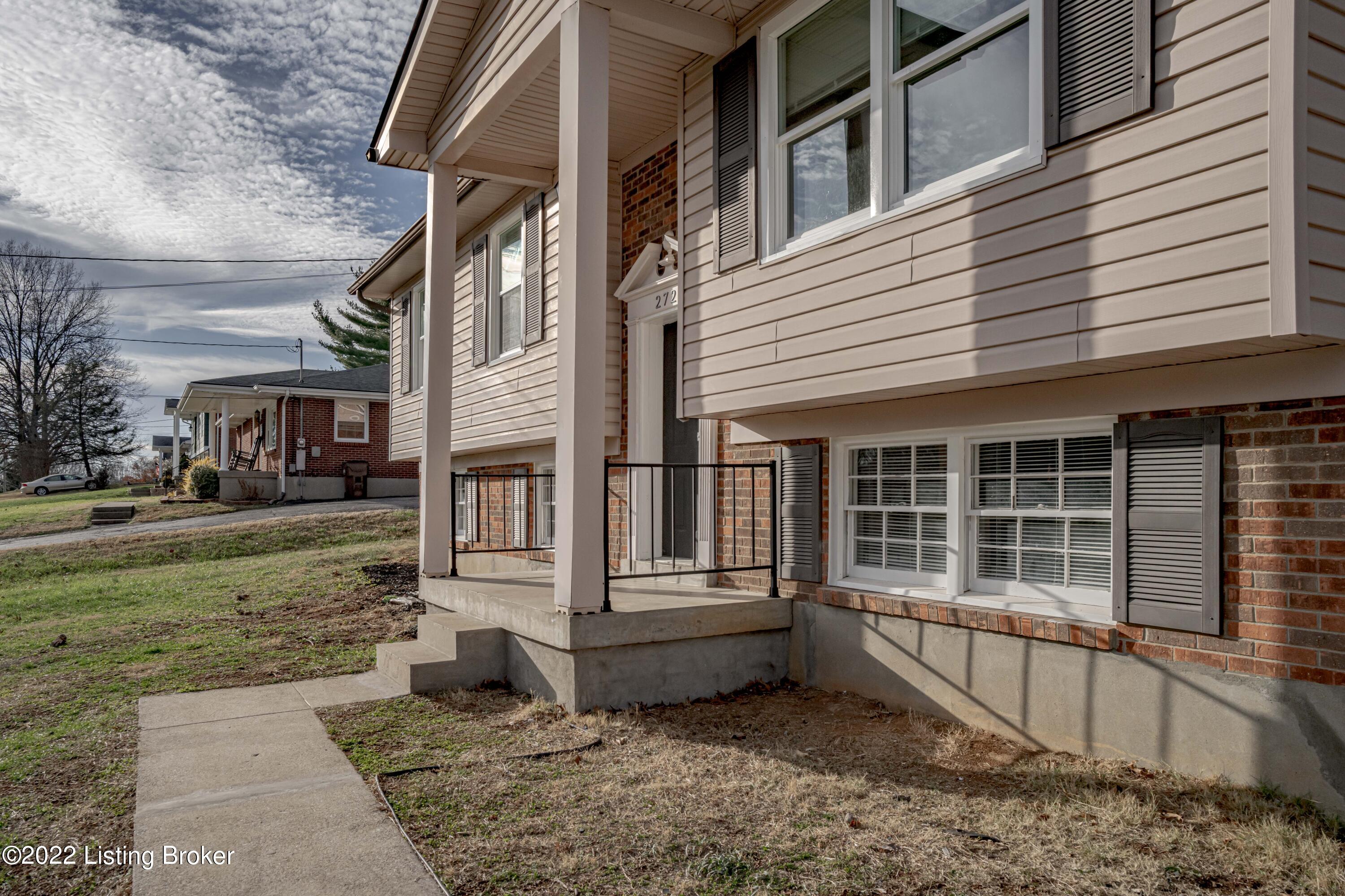 272 Topfield Road Louisville, KY 40229 - Photo 46 of 52 DSC01347