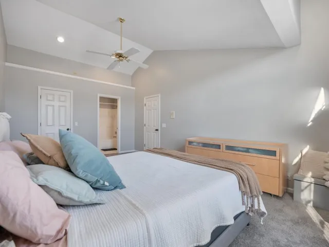 $199,500 | 304 Nautical Way, Unit D, Elgin, IL 60123