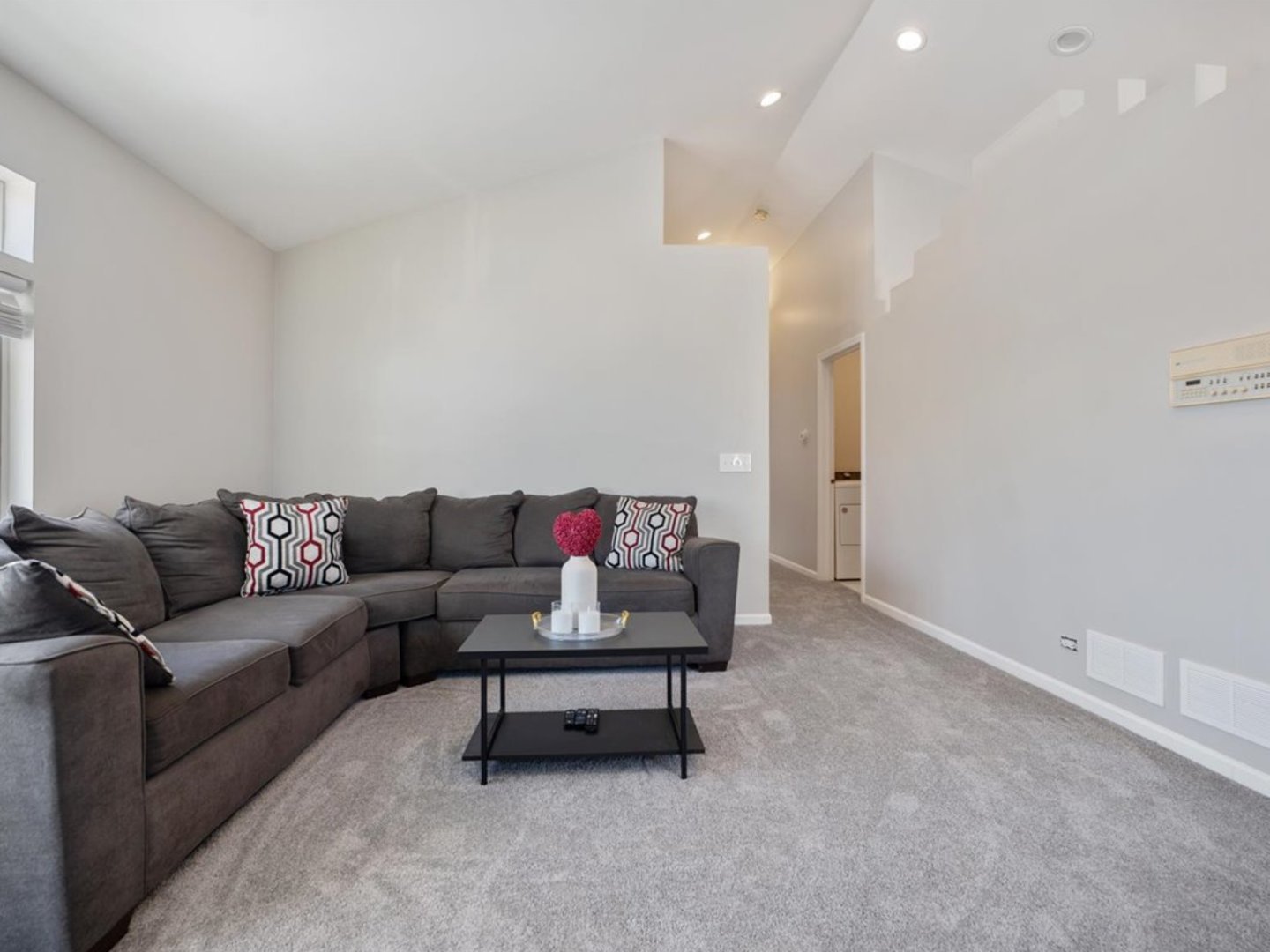 304 Nautical Way, Unit D Elgin, IL 60123 - Photo 5 of 22