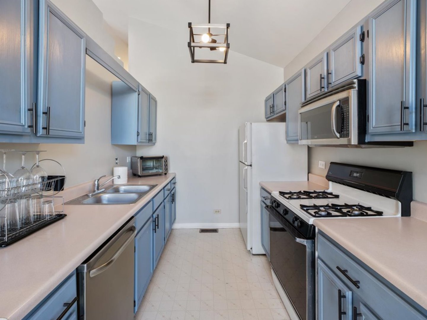 304 Nautical Way, Unit D Elgin, IL 60123 - Photo 7 of 22