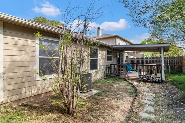 $1,595 | 14726 Bluemist Pass, San Antonio, TX 78247