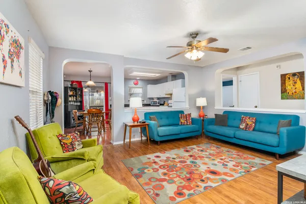 $1,595 | 14726 Bluemist Pass, San Antonio, TX 78247