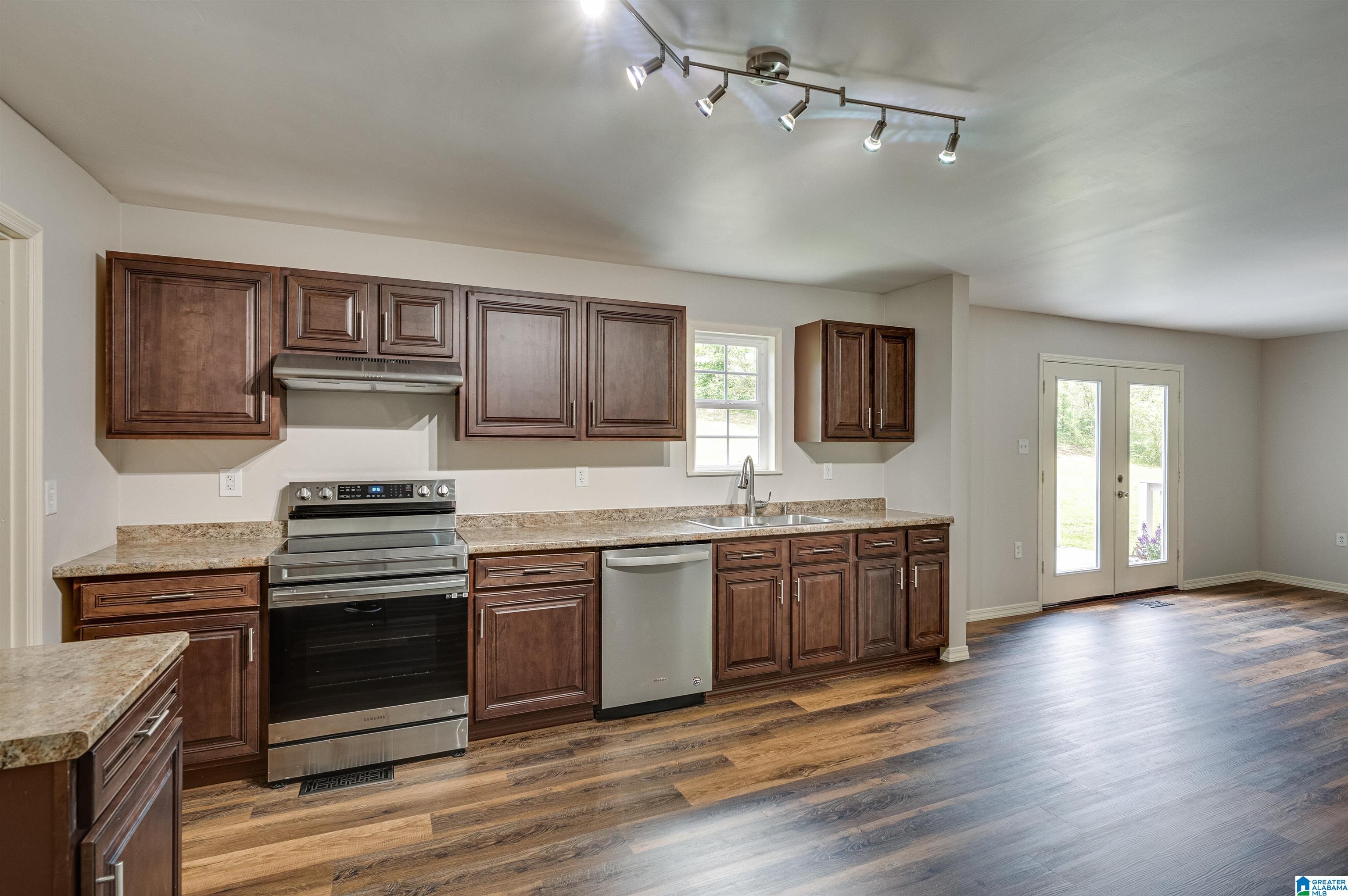 2553 Lay Springs Road Gadsden, AL 35904 - Photo 12 of 31
