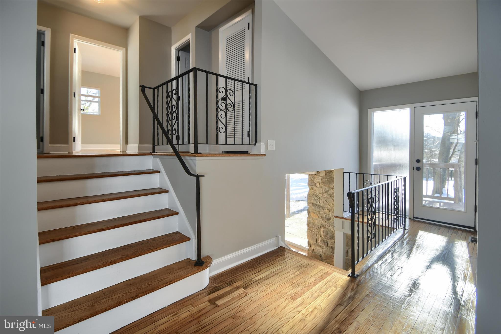 958 Longview Road King of Prussia, PA 19406 - Photo 16 of 48