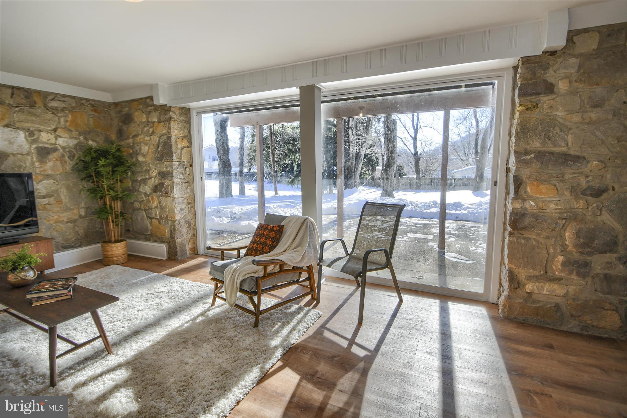 958 Longview Road King of Prussia, PA 19406 - Photo 34 of 48